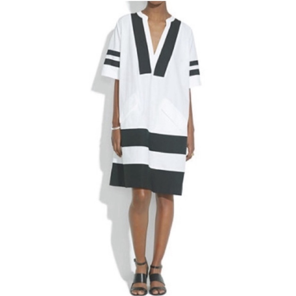 Madewell Shirtdress black and white oversized poncho size medium